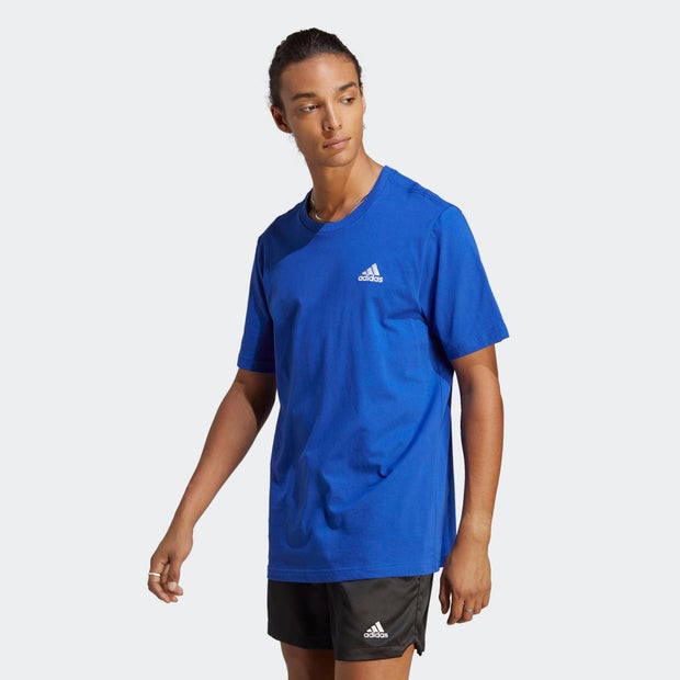Adidas Essentials Embroidered Small Logo - Herren T-Shirts