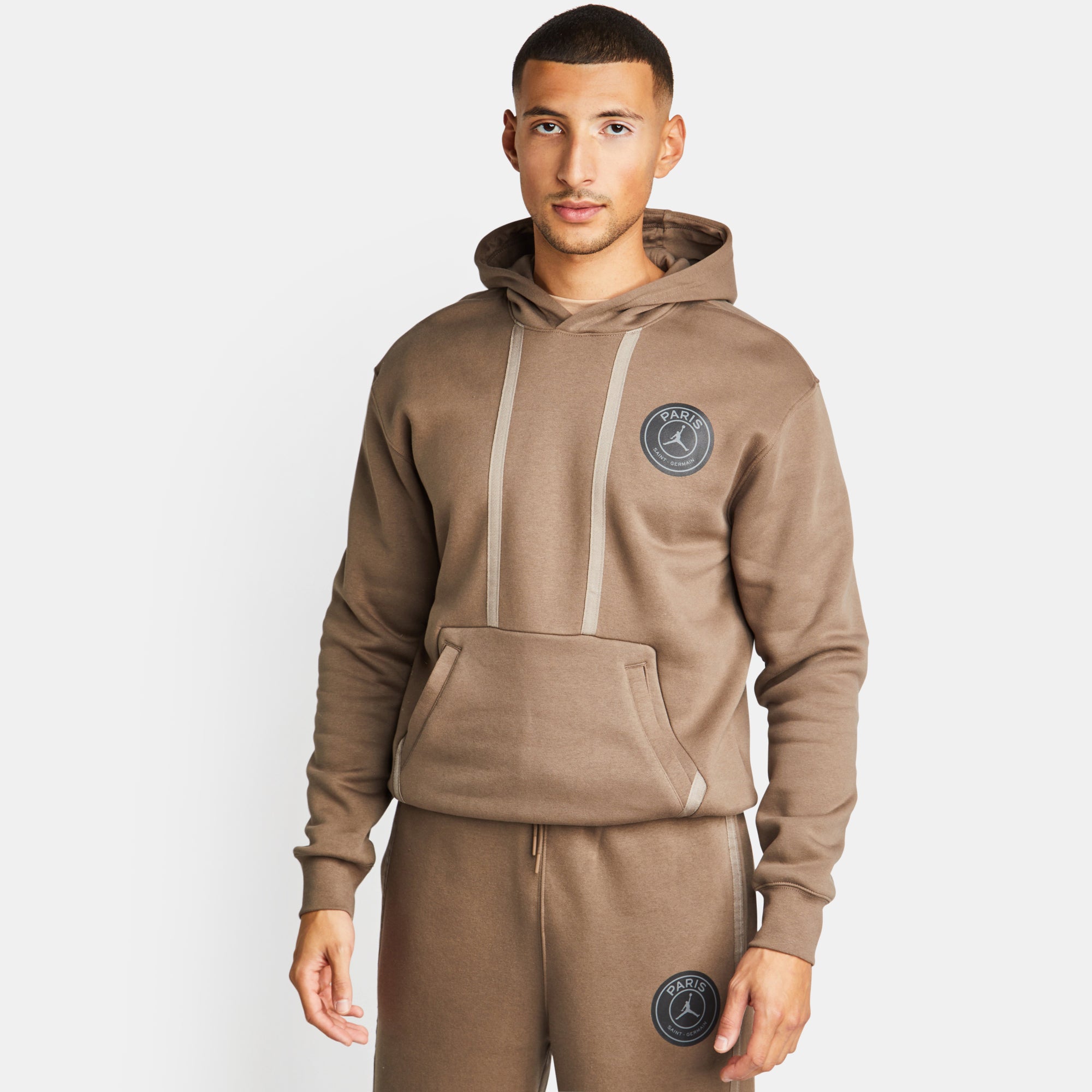 Foot locker cheap jordan tracksuit