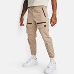 Beige-Beige