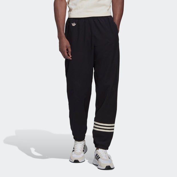Image of Adidas Adicolor Neuclassics - Uomo Pantaloni