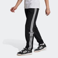 Adidas 2025 adibreak footlocker