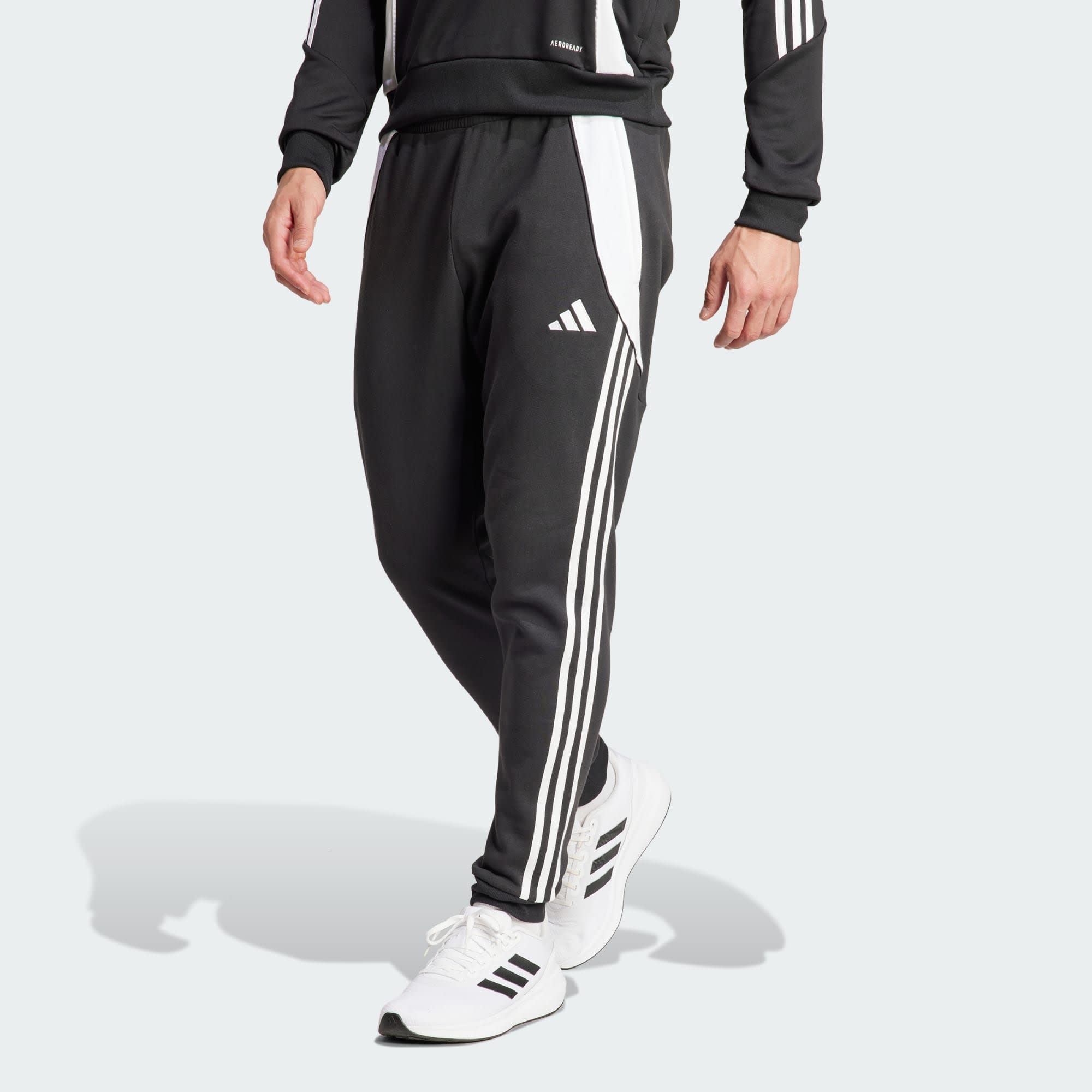 Foot locker survetement adidas sale