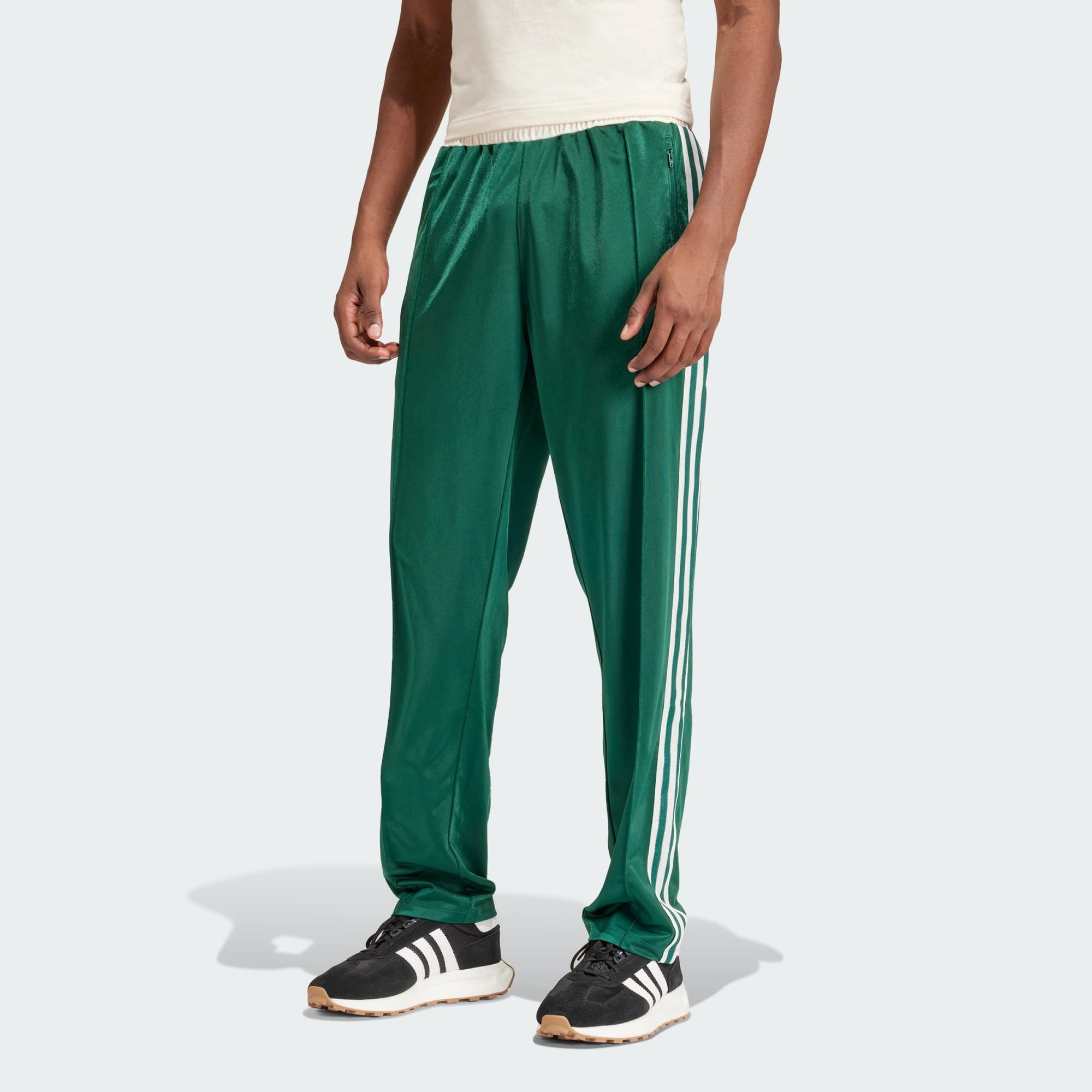 Foot locker adidas store sweat suits