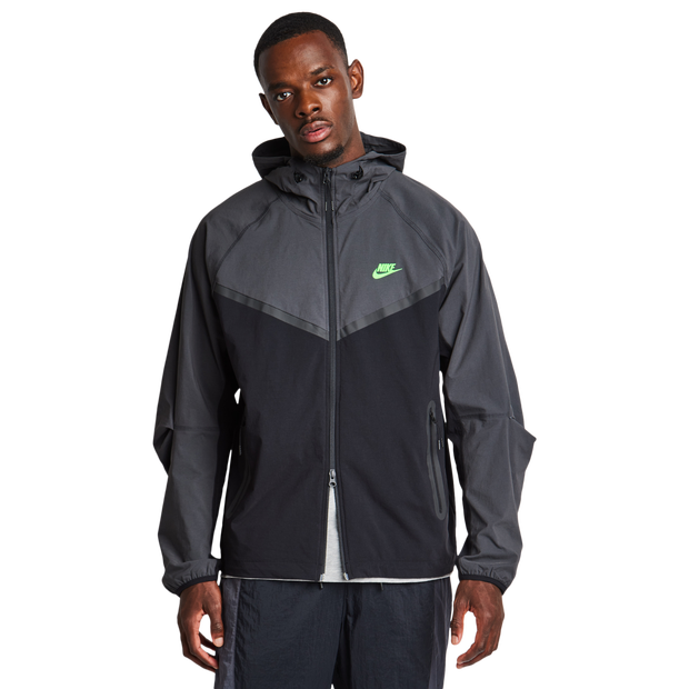 Image of Nike Tech Woven male Felpe con cappuccio - Nero - Foot Locker035