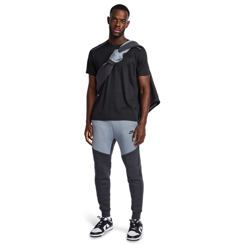 Nike Tech Fleece - Image 2 of 4 Enlarged Image