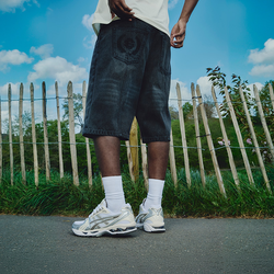 Uomo Shorts - Street Cartel Apex Longline Jort - Black-Black