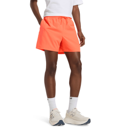 Herren Shorts - New Balance Sport Essential Short 5 Inches - Urgent Red-Urgent Red