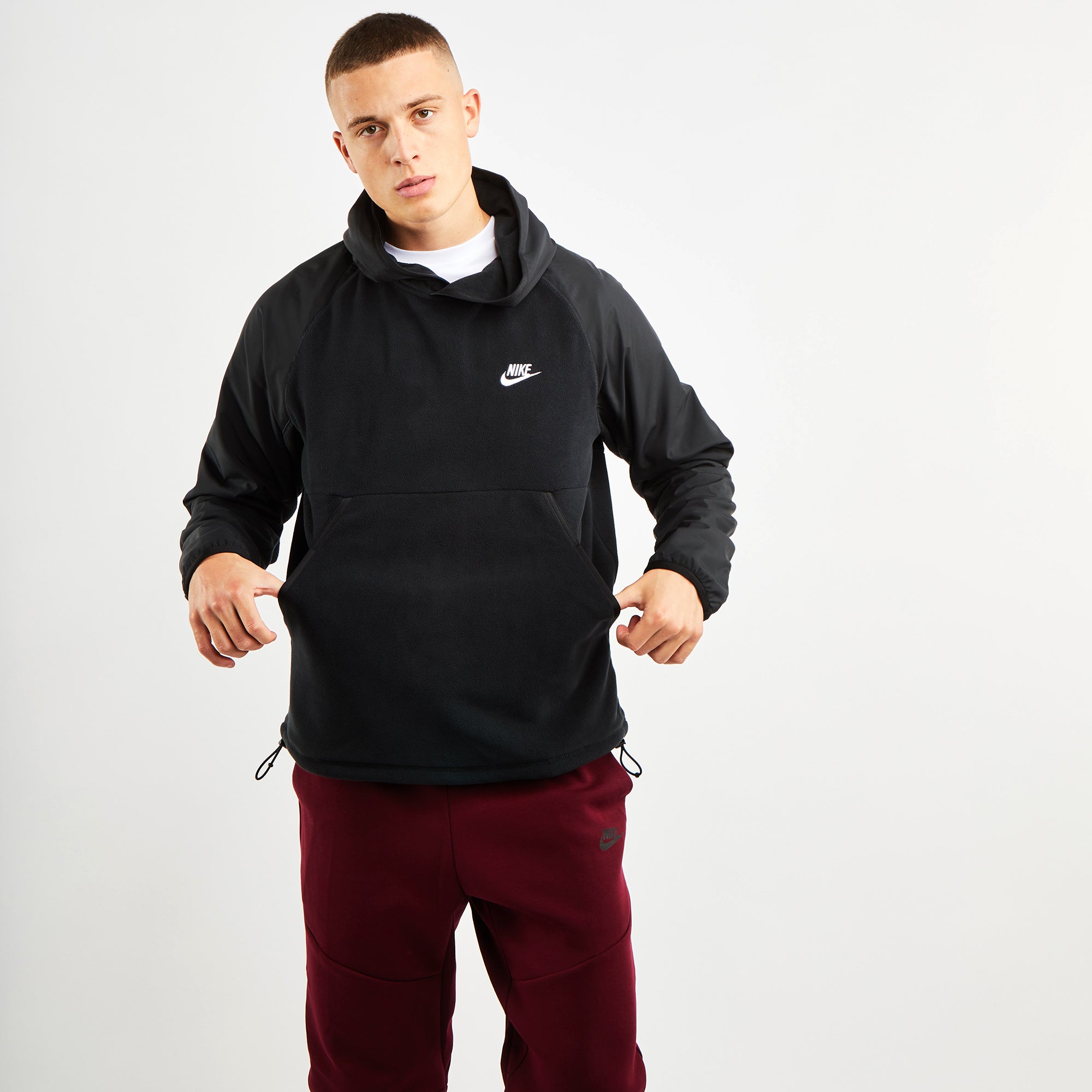 nike sweater footlocker