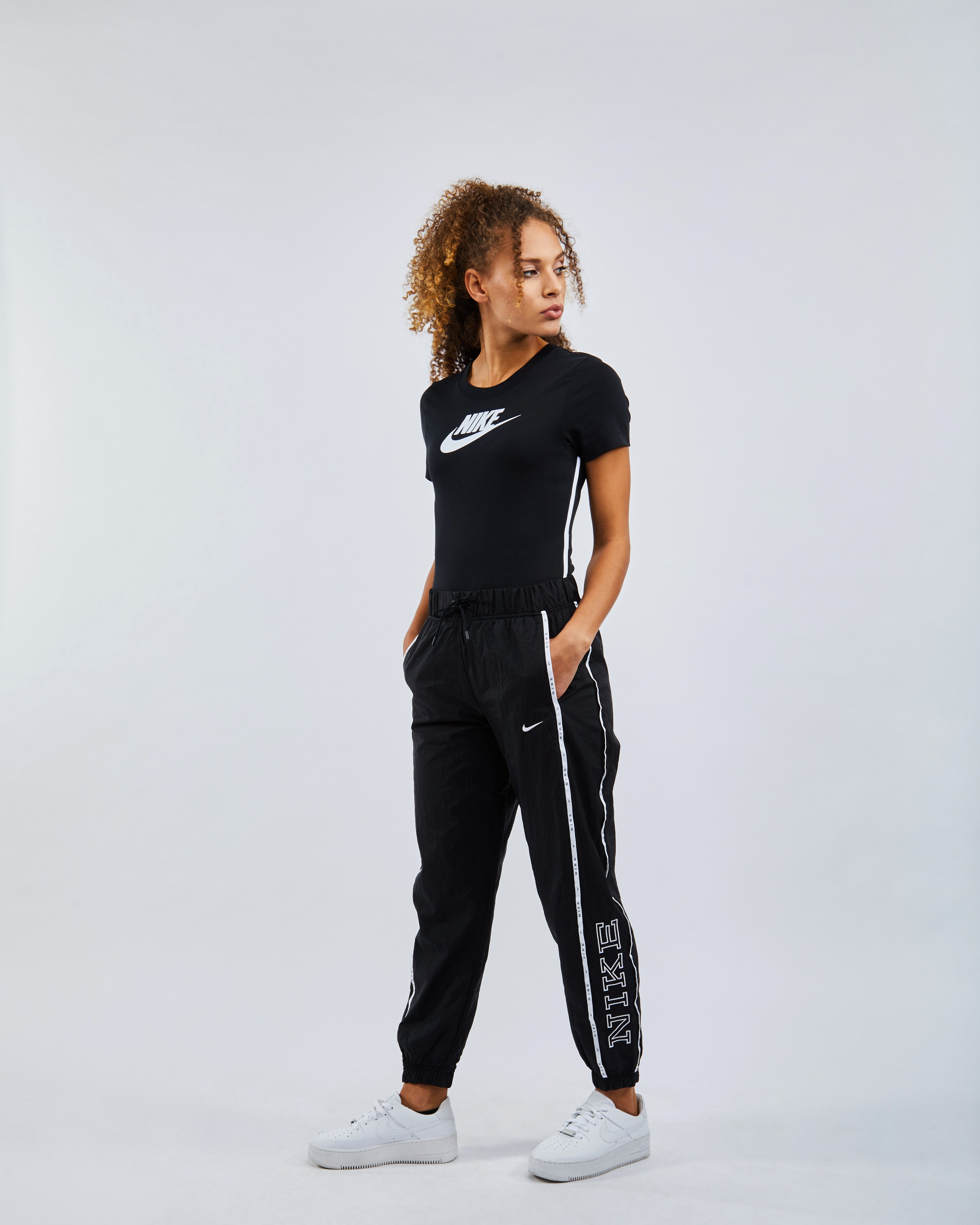 nike female pants