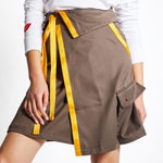 Grey-Yellow