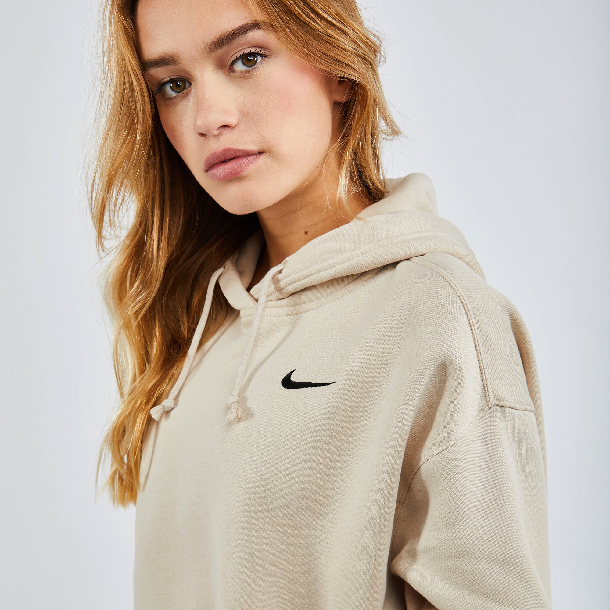 beige nike hoodie womens