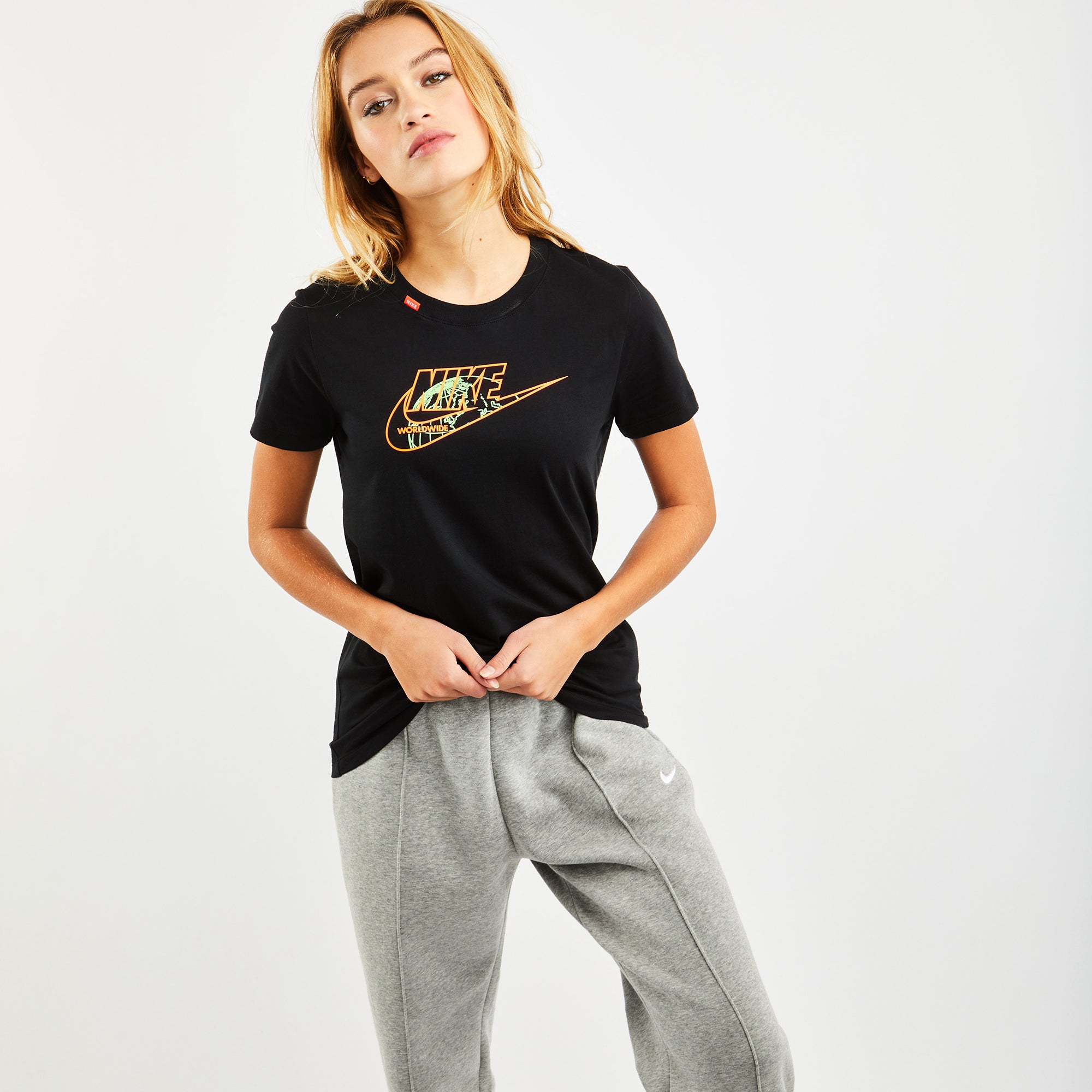 footlocker nike t shirt