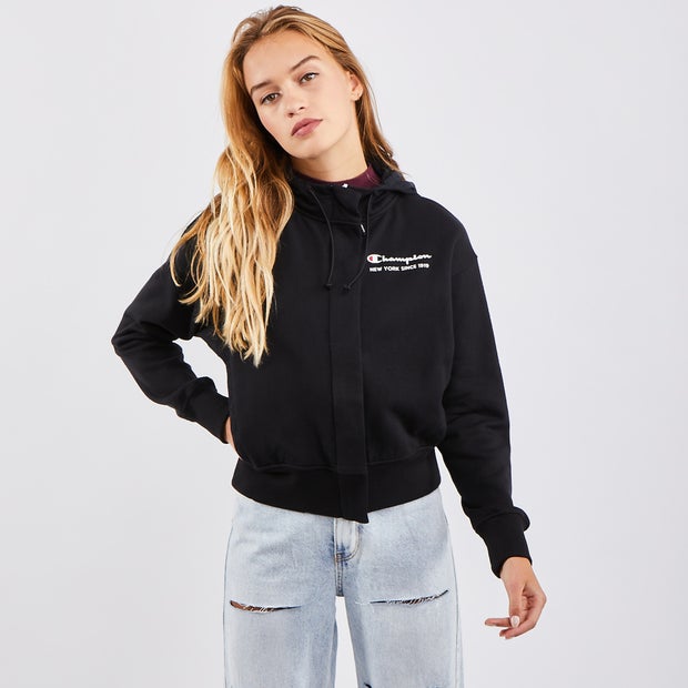 Artikel klicken und genauer betrachten! - Champion Rochester Ice Full Zip Over The Head - Damen Kapuzenpullover - XS - Schwarz - Baumwoll-Fleece jetzt bestellen. Um die begehrtesten Turnschuhe, Trainingsanzüge, Rucksäcke und mehr als Erster zu ergattern, werfen Sie einen Blick auf das gesamte Online-Sortiment. | im Online Shop kaufen
