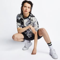 Women T-Shirts - Jordan Boyfriend - Smoke Grey-Smoke Grey