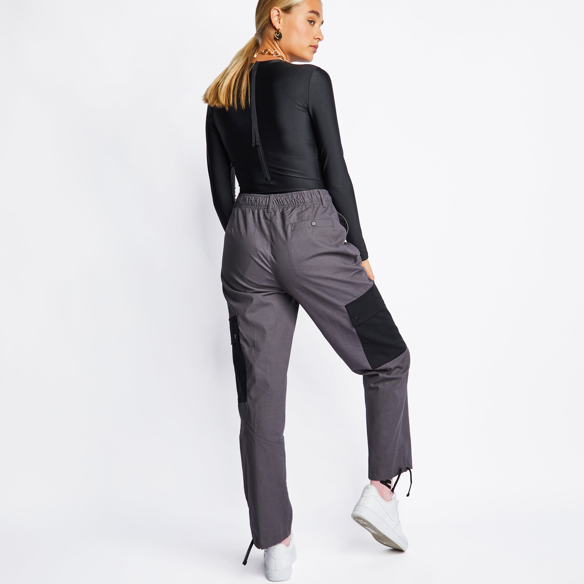Jordan Jumpman Cargo Damen Hose für nur 79,99€ inkl. Versand statt 119,99€