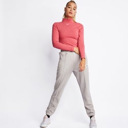 Women T-Shirts - Nike Essentials Longsleeve - Archaeo Pink-White