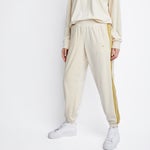 Off White-Off White