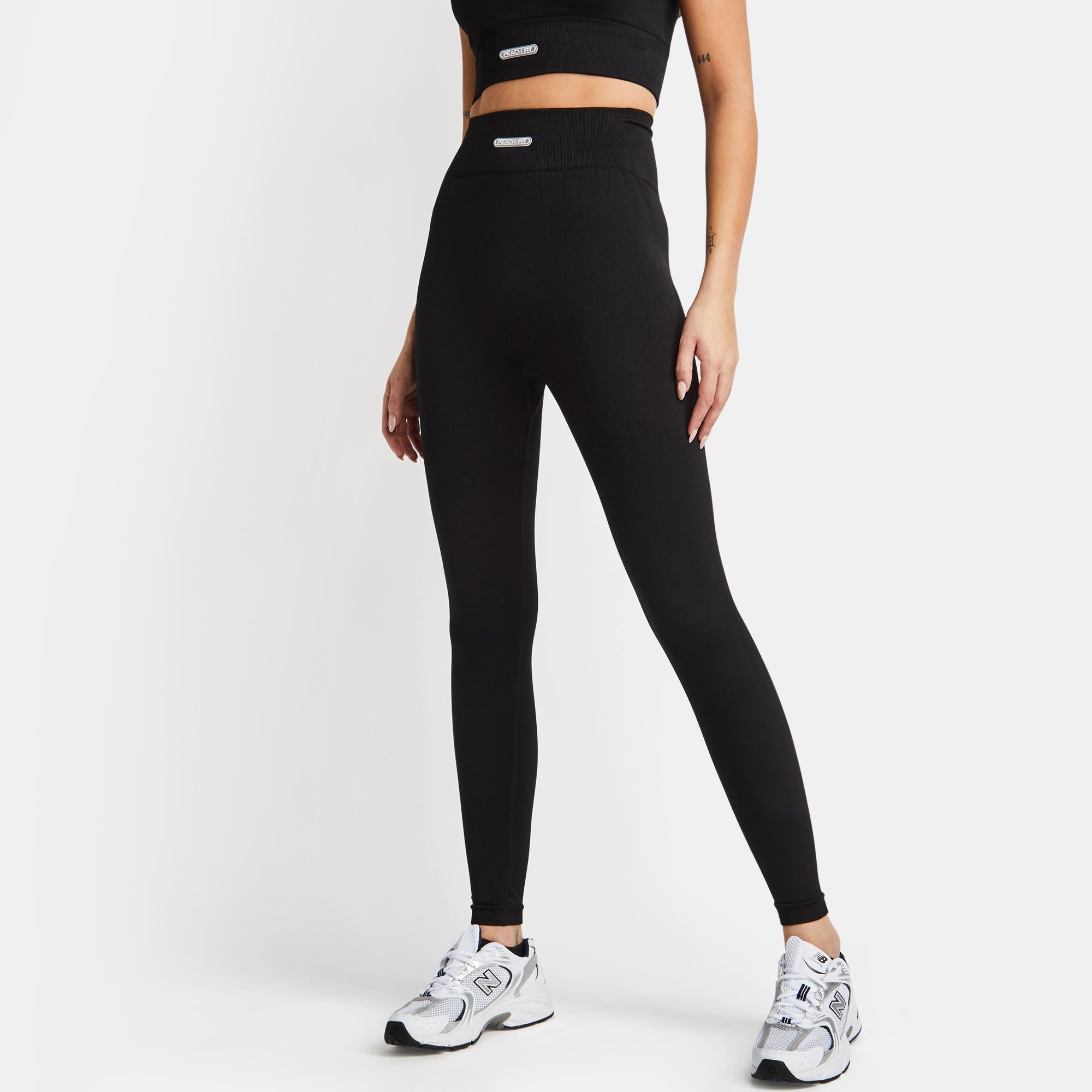 Adidas leggings foot locker best sale