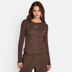 Women T-Shirts - Nike Essentials - Baroque Brown-Sail