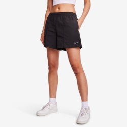 Damen Shorts - Nike Essentials - Black-White