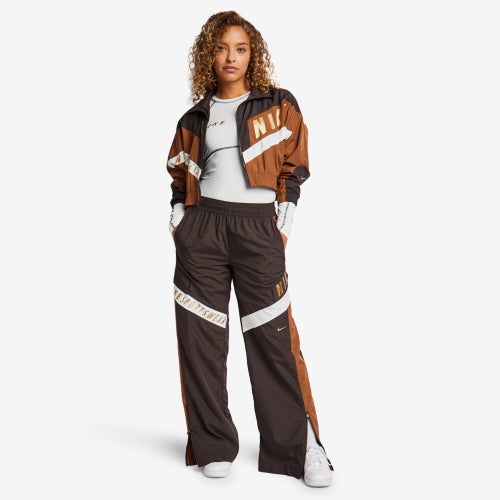 Nike Sportswear - Image 2 of 5 Enlarged Image