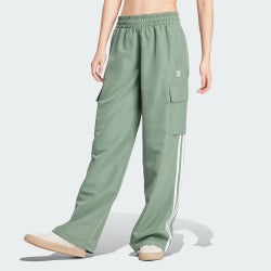 Damen Hosen - adidas Originals Adicolor Cargo Tracksuit - Trace Green-Trace Green