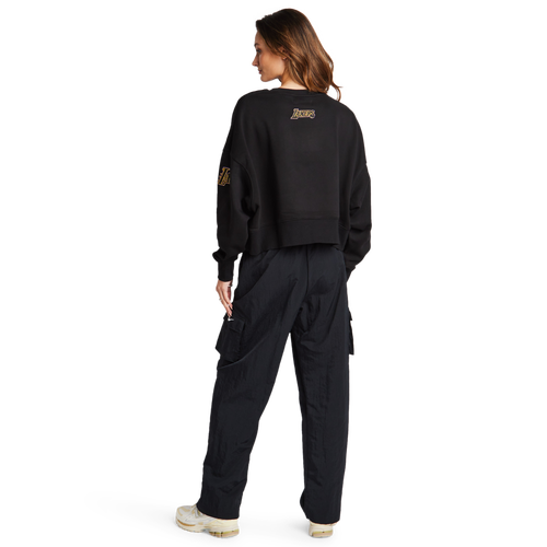 Pro Standard Chenille Lakers - Image 3 of 4 Enlarged Image