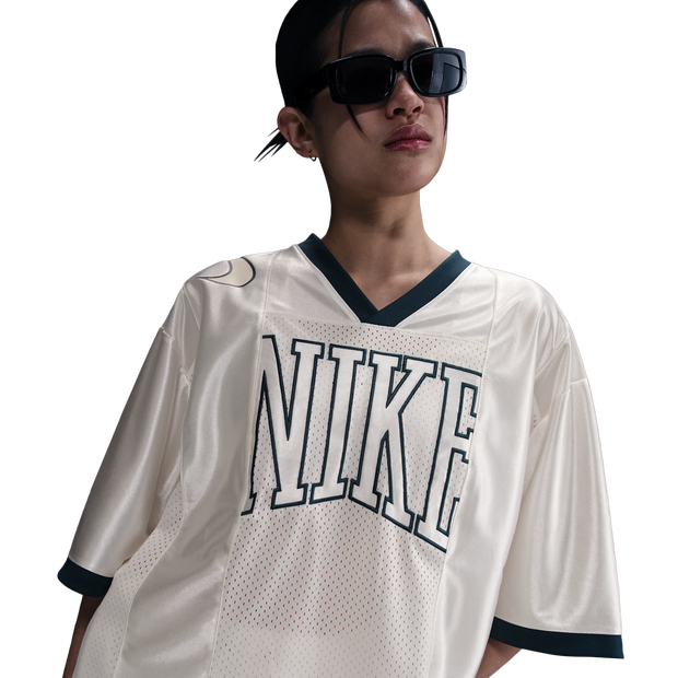 Nike Street T-shirts Dames - Beige - Maat M