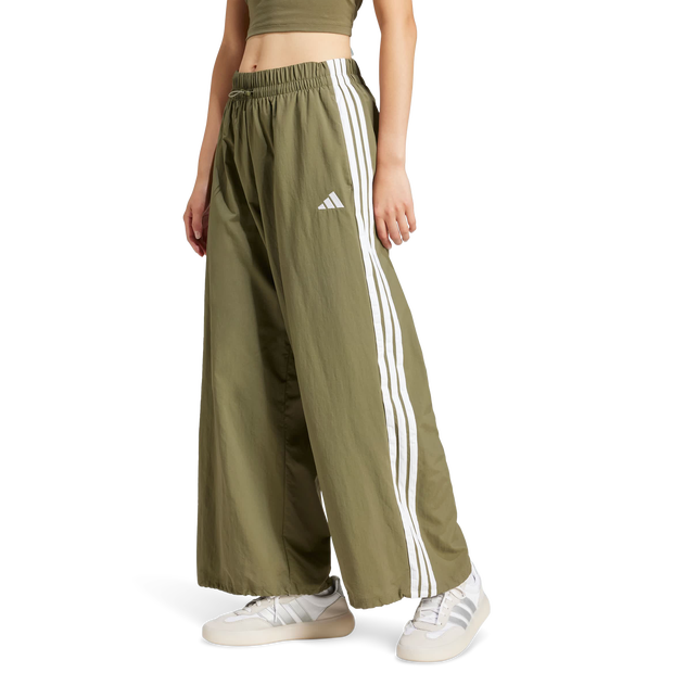 Image of Adidas Essentials female Pantaloni - Verde - Nylon - Foot Locker035