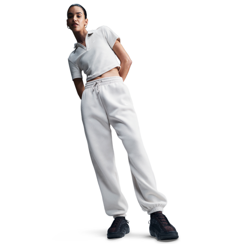 Nike Phoenix - Image 4 of 5 Enlarged Image
