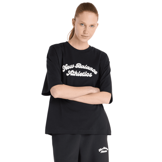 New Balance Linear Heritage Oversized T-shirt Donna - Magliette Nero - Taglia M - Jersey di cotone