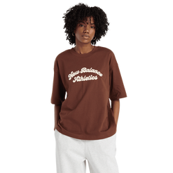 Dames T-Shirts - New Balance Linear Heritage Oversized T-shirt - Rich Oak-Rich Oak
