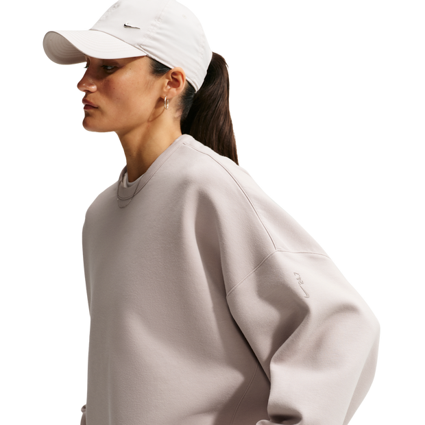 Nike 24.7 Impossiblysoft Dri-Fit Oversized Crew