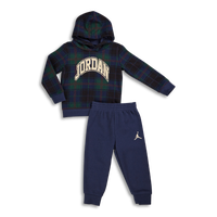 Jordan cheap tracksuit footlocker