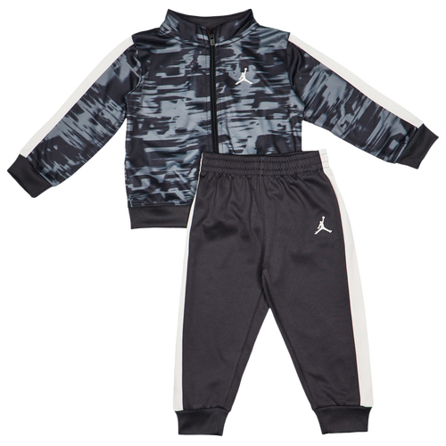 Foot locker jordan tracksuit hot sale