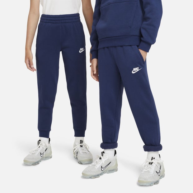 Image of Nike Sportswear Club Fleece Joggers - Scuola Elementare E Media Pantaloni