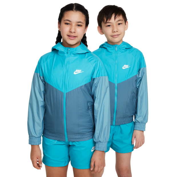 Image of Nike Repellent Windrunner unisex Giacche - Verde - Foot Locker035