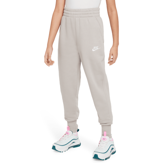 Image of Nike Club Fitted unisex Pantaloni - Grigio - Jersey di cotone - Foot Locker035