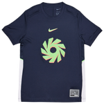 Obsidian-White-Green Strike