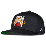 Black-Kelly Green-Sail