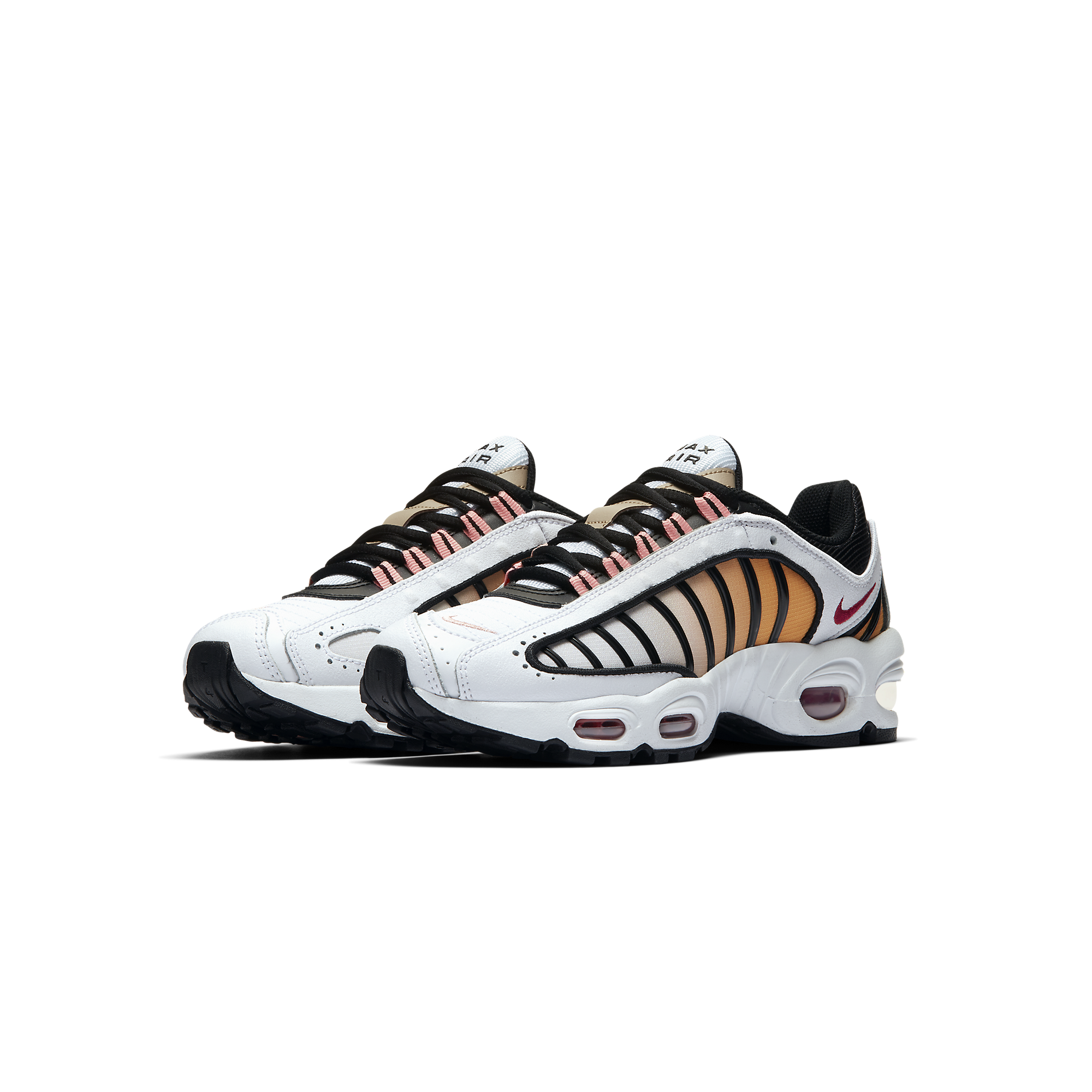 ladies nike tailwind