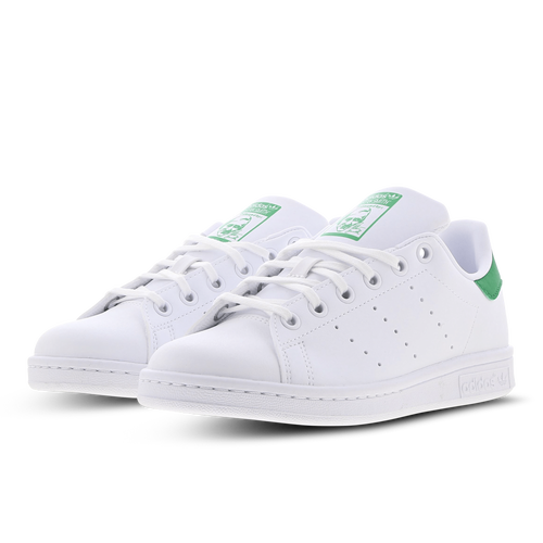 adidas Stan Smith Image 2 of 7. Tap to open photo gallery.