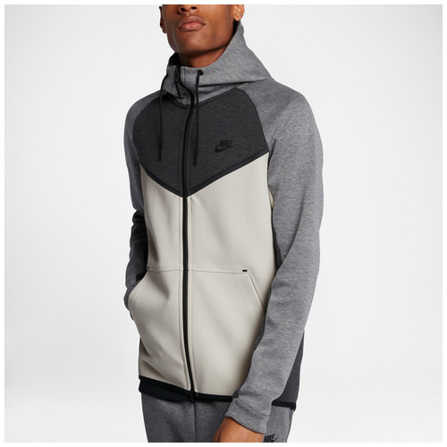 nike tech fleece footlocker